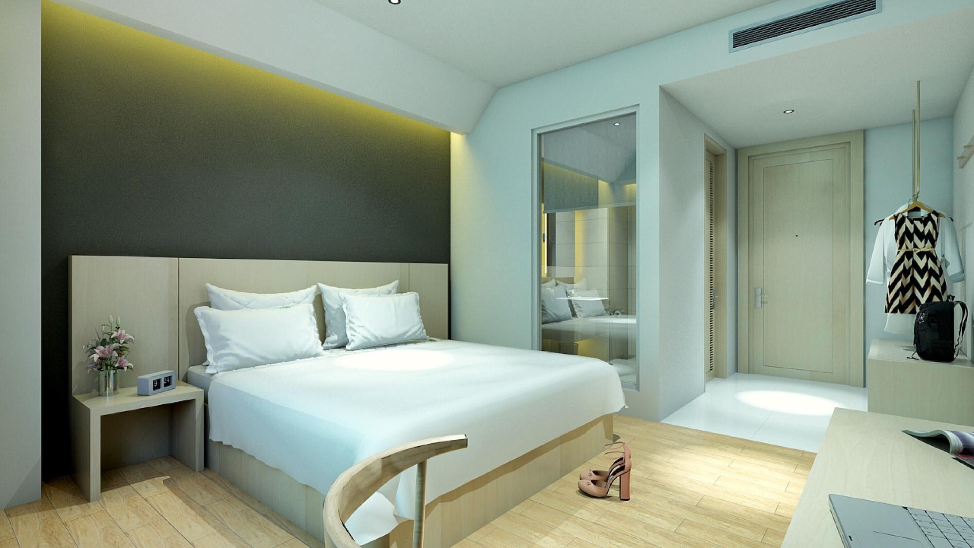 Hotel Santika Premiere アンボン エクステリア 写真